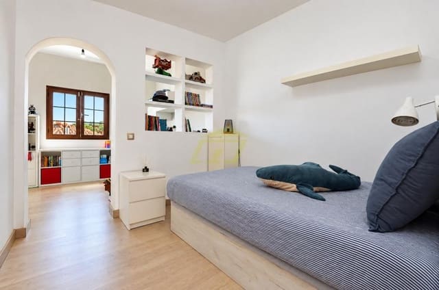 4 quarto Moradia para venda em Tahiche, Teguise com piscina - 495 000 € (Ref: 10168110)