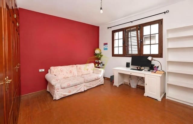 4 quarto Moradia para venda em Tahiche, Teguise com piscina - 495 000 € (Ref: 10168110)