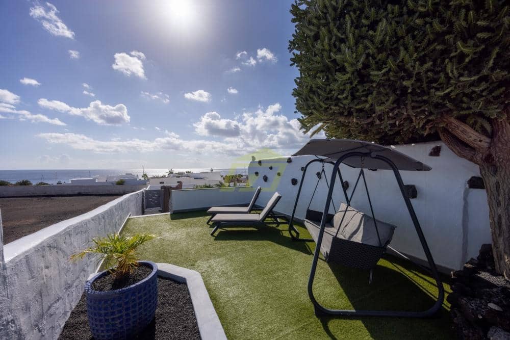 4 chambre Villa/Maison à vendre à Puerto Calero avec piscine garage - 1 399 950 € (Ref: 10173126)