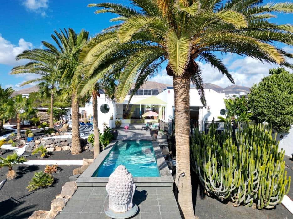 4 chambre Villa/Maison à vendre à Puerto Calero avec piscine garage - 1 399 950 € (Ref: 10173126)