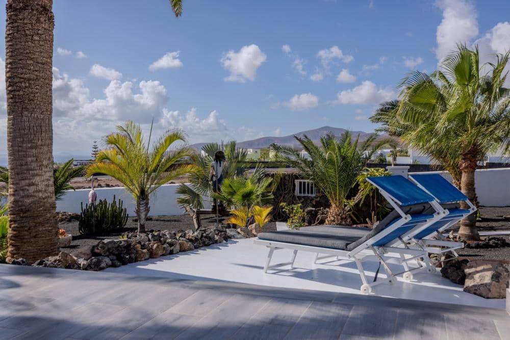 4 chambre Villa/Maison à vendre à Puerto Calero avec piscine garage - 1 399 950 € (Ref: 10173126)