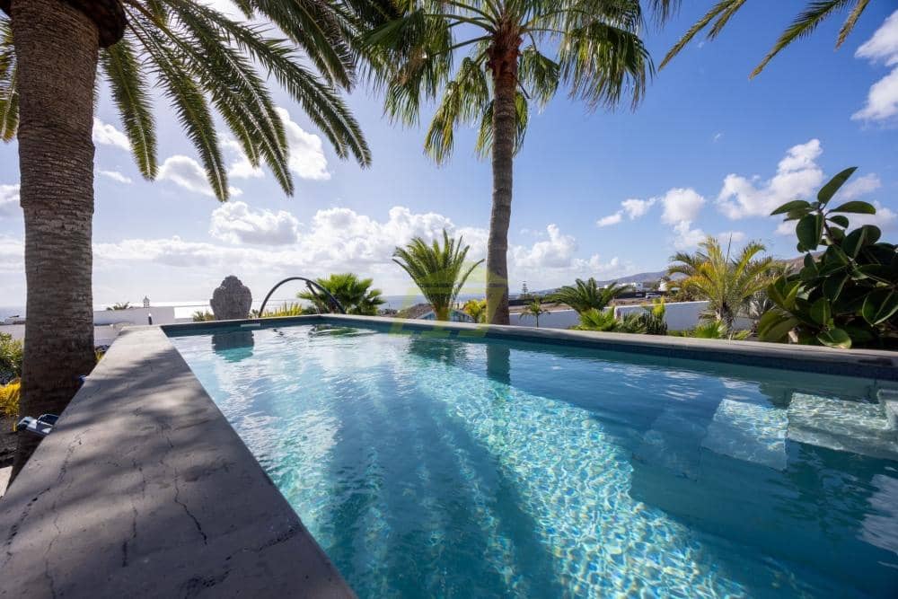4 chambre Villa/Maison à vendre à Puerto Calero avec piscine garage - 1 399 950 € (Ref: 10173126)