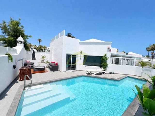 3 camera da letto Bungalow in vendita in Costa Teguise, Teguise con piscina - 775.000 € (Rif: 10179773)