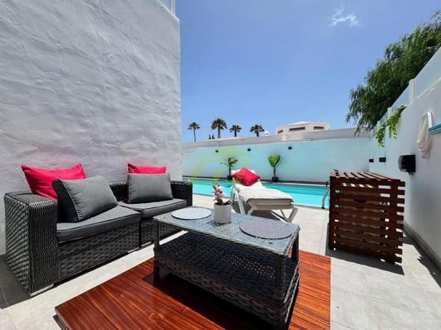 3 camera da letto Bungalow in vendita in Costa Teguise, Teguise con piscina - 775.000 € (Rif: 10179773)