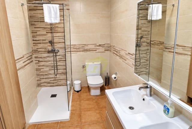 3 chambre Appartement à vendre à Arrecife - 280 000 € (Ref: 10179775)