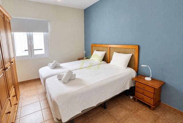 3 chambre Appartement à vendre à Arrecife - 280 000 € (Ref: 10179775)