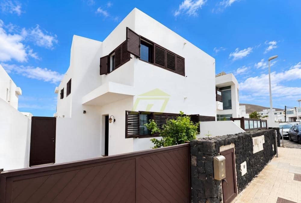 3 chambre Villa/Maison à vendre à San Bartolome avec garage - 360 000 € (Ref: 10182431)
