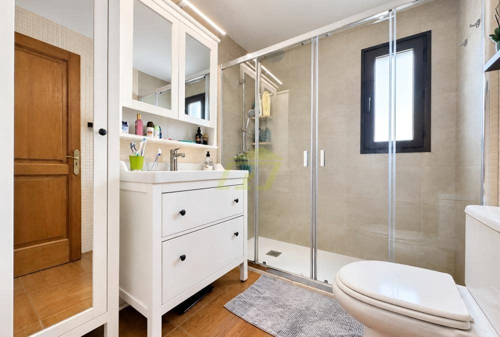 3 chambre Villa/Maison à vendre à San Bartolome avec garage - 360 000 € (Ref: 10182431)