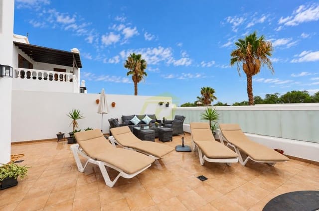 2 sovrum Villa till salu i Puerto del Carmen, Tías med pool - 595 000 € (Ref: 10182432)