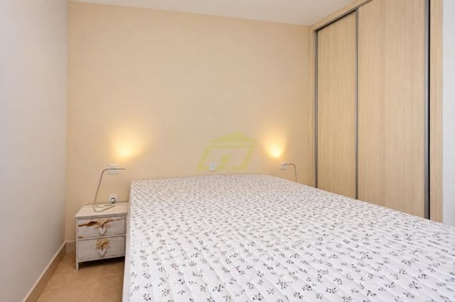 3 Zimmer Villa zu verkaufen in Playa Blanca, Yaiza mit Pool - 430.000 € (Ref: 10186330)