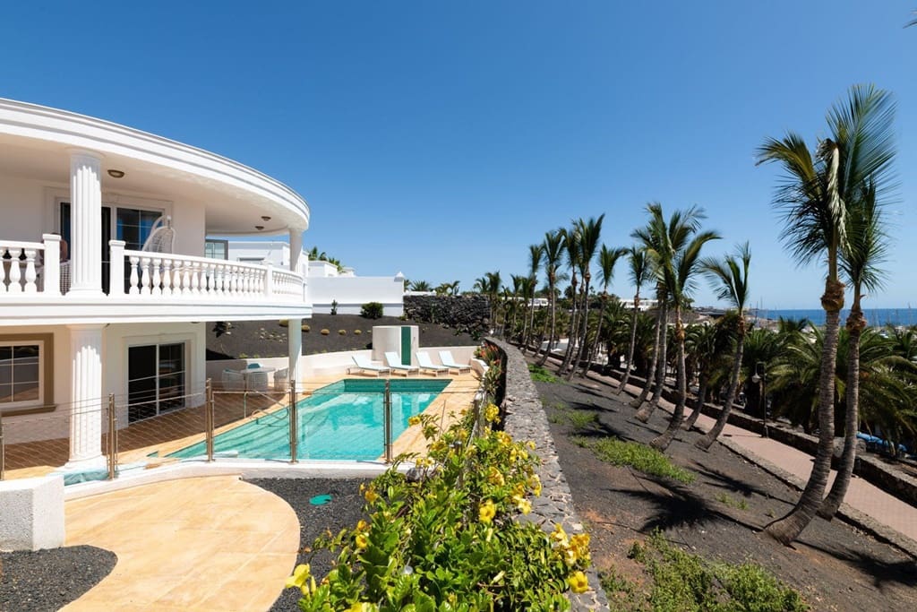 4 soveværelse Villa til salg i Puerto Calero med swimmingpool - € 2.400.000 (Ref: 6532395)