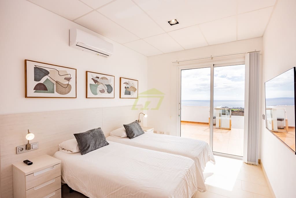 3 soveværelse Villa til salg i Tias med swimmingpool garage - € 1.240.000 (Ref: 7870683)