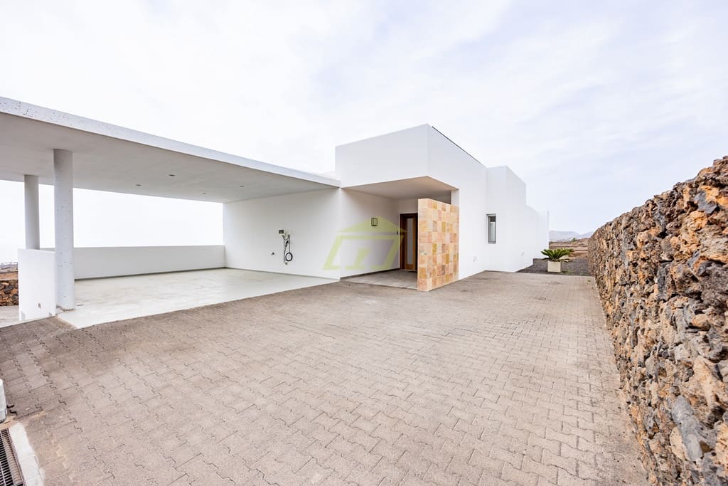 3 soveværelse Villa til salg i Tias med swimmingpool garage - € 1.240.000 (Ref: 7870683)