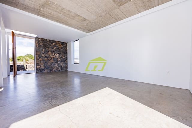 3 soveværelse Villa til salg i Mozaga, Teguise med swimmingpool garage - € 600.000 (Ref: 7877075)