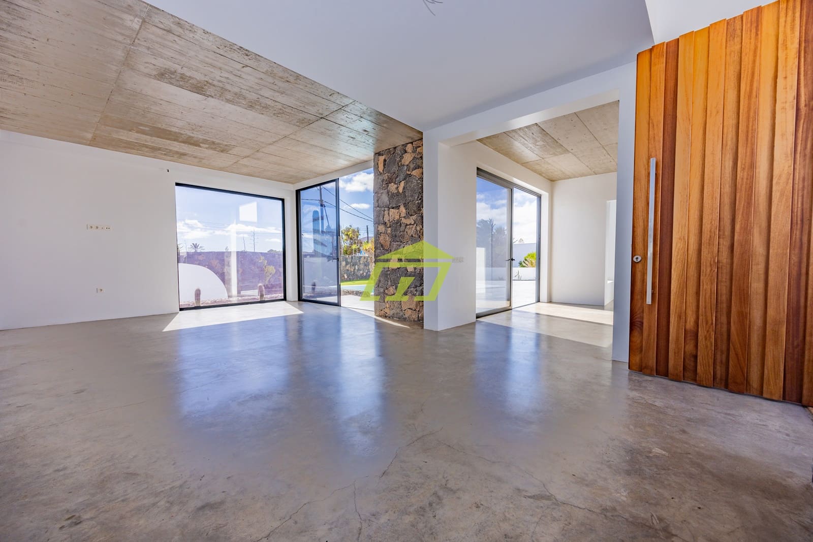 3 soveværelse Villa til salg i Teguise med swimmingpool garage - € 600.000 (Ref: 7877075)