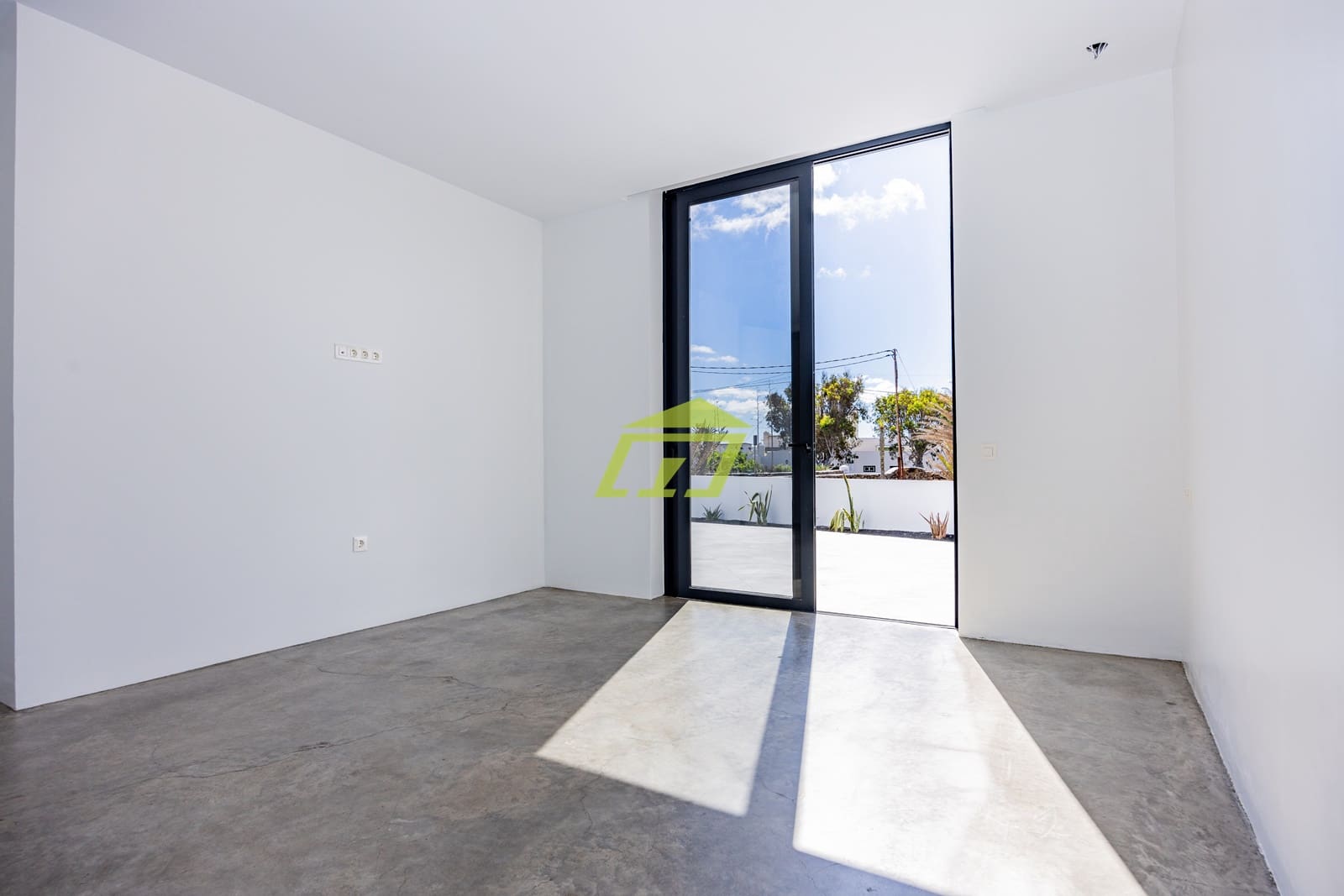 3 soveværelse Villa til salg i Teguise med swimmingpool garage - € 600.000 (Ref: 7877075)