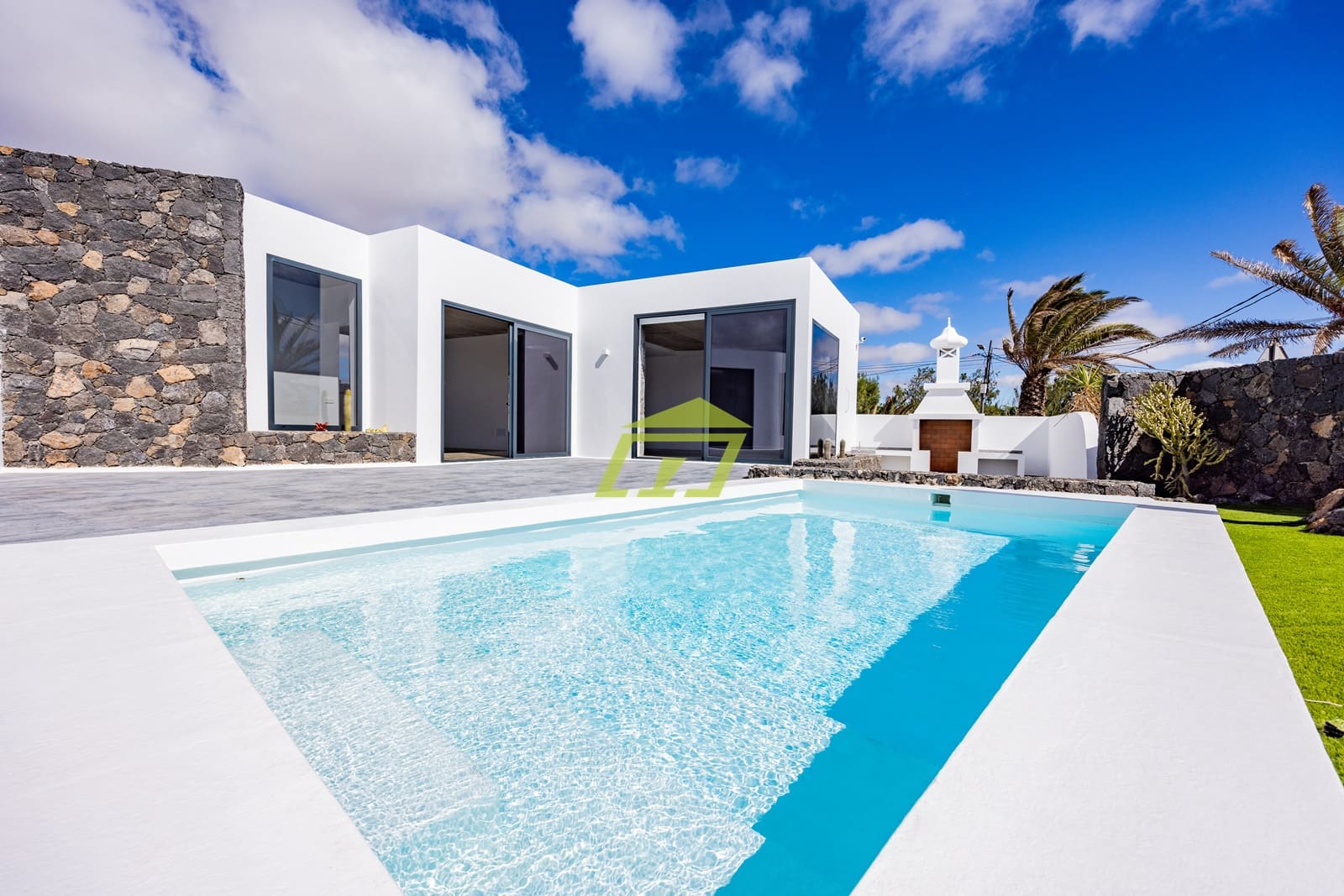 3 soveværelse Villa til salg i Teguise med swimmingpool garage - € 600.000 (Ref: 7877075)