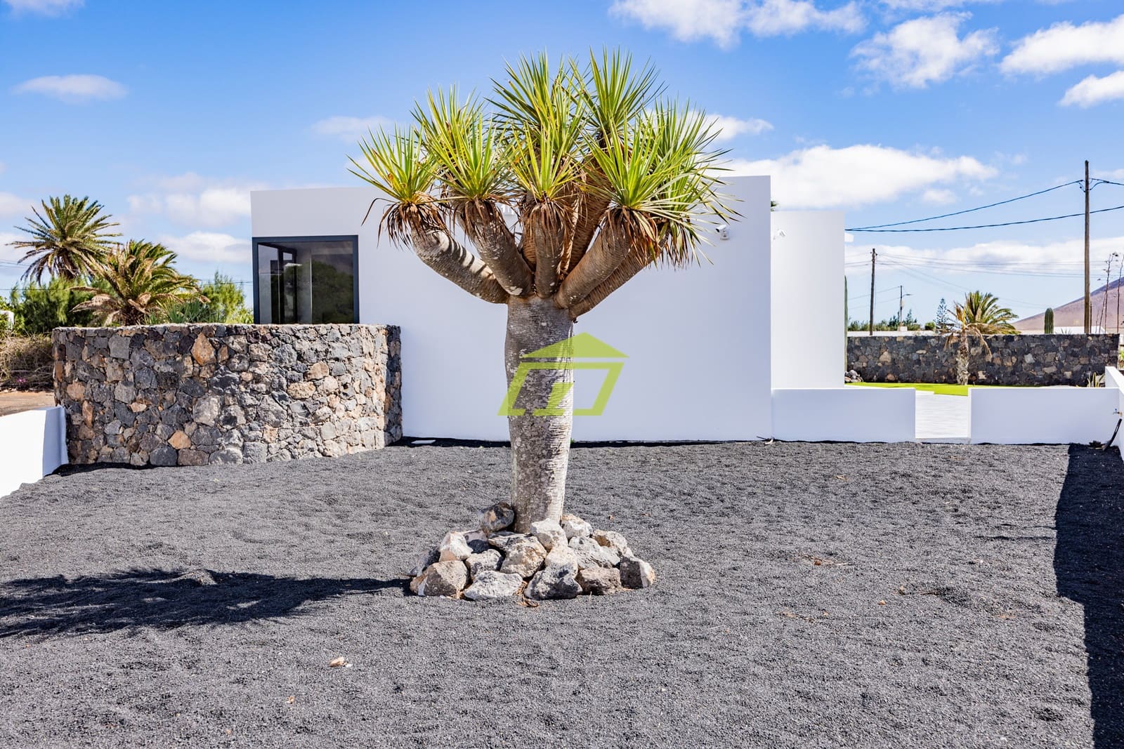 3 soveværelse Villa til salg i Teguise med swimmingpool garage - € 600.000 (Ref: 7877075)