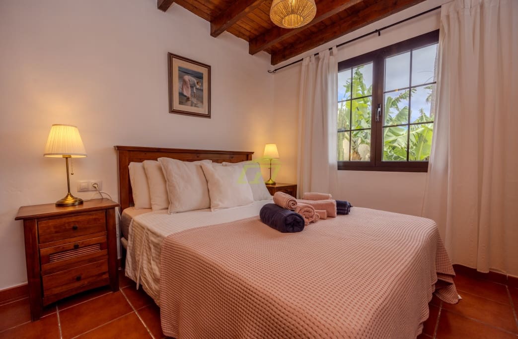 4 soveværelse Villa til salg i Costa Teguise med swimmingpool garage - € 895.000 (Ref: 8405829)