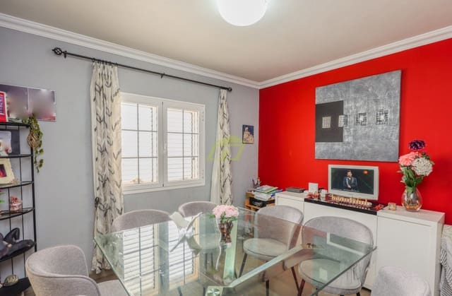 5 quarto Moradia em Banda para venda em Tahiche, Teguise com piscina garagem - 550 000 € (Ref: 8481365)