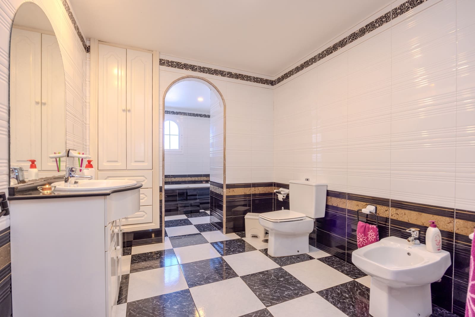 3 quarto Moradia para venda em San Bartolome com garagem - 525 000 € (Ref: 8625866)