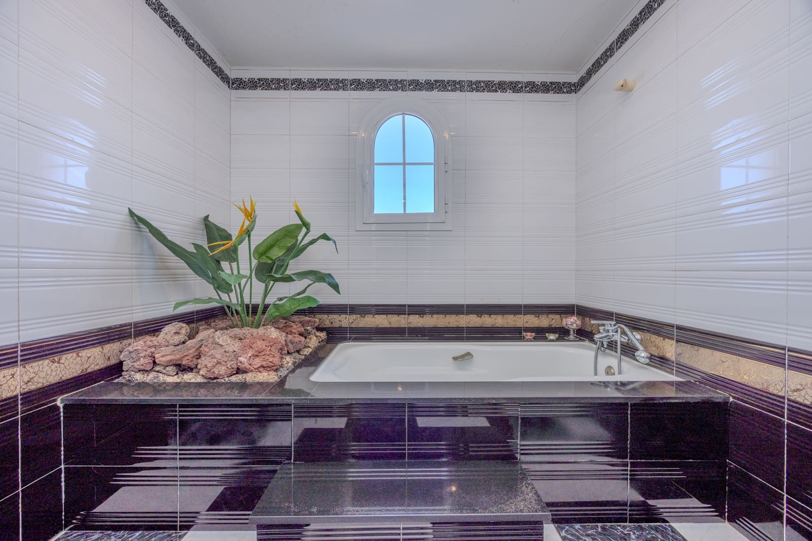 3 quarto Moradia para venda em San Bartolome com garagem - 525 000 € (Ref: 8625866)