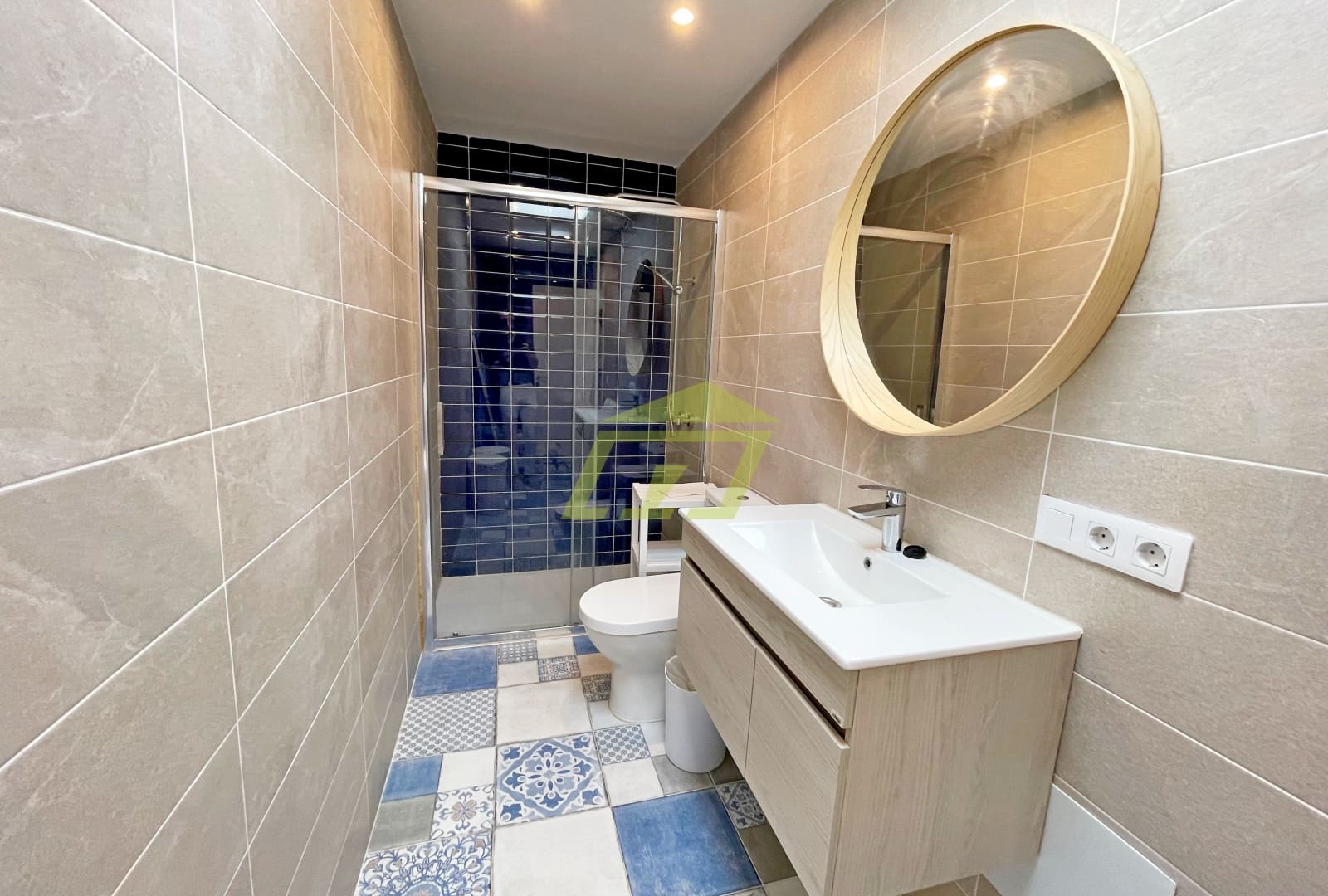 3 slaapkamer Halfvrijstaande villa te koop in Playa Blanca met zwembad garage - € 513.000 (Ref: 8689907)