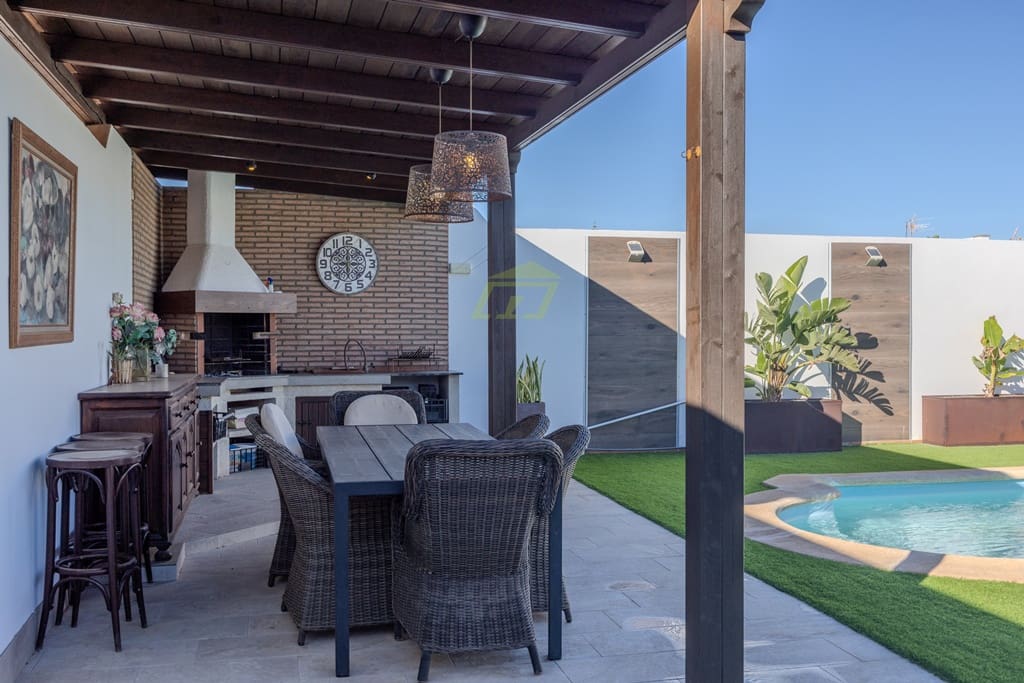 3 sovrum Villa till salu i Playa Blanca med pool garage - 715 000 € (Ref: 8706143)