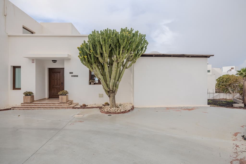 3 soveværelse Villa til salg i Tias med garage - € 615.000 (Ref: 8767451)