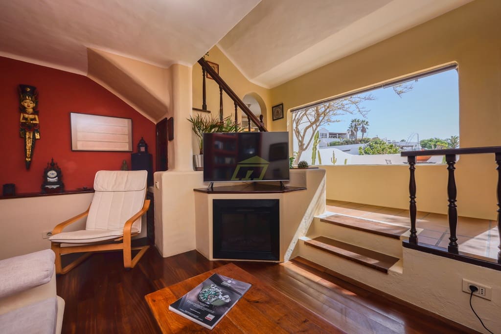 4 slaapkamer Villa te koop in Nazaret met garage - € 690.000 (Ref: 8823925)