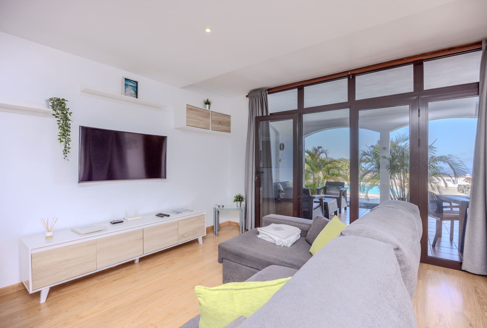 7 soveværelse Villa til salg i Playa Blanca med swimmingpool garage - € 1.150.000 (Ref: 8853106)
