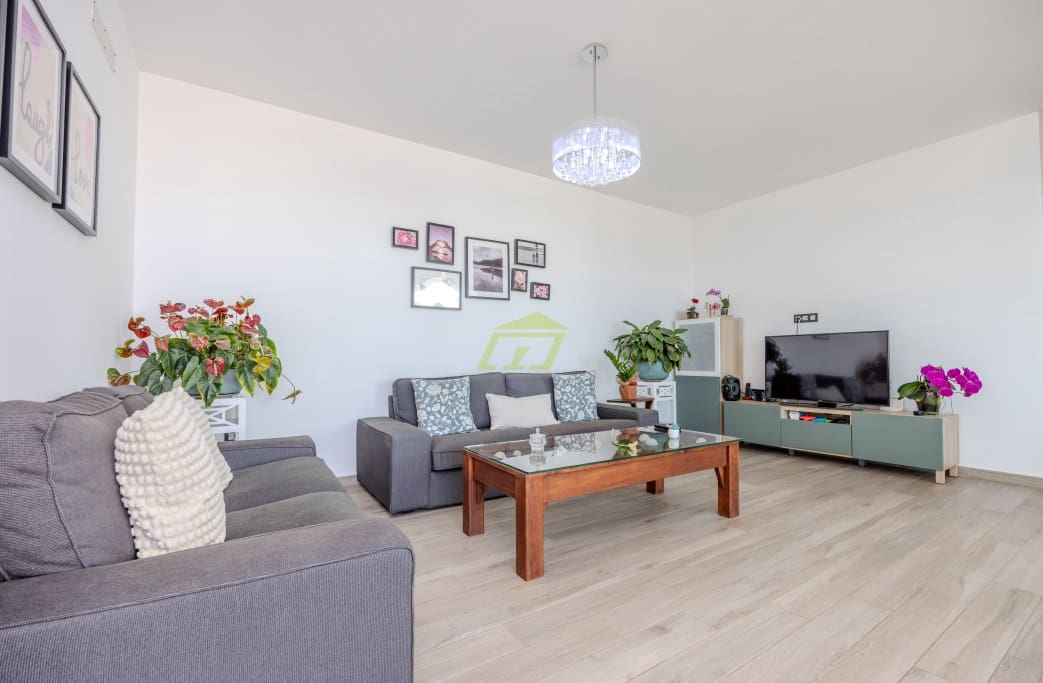 3 soveværelse Villa til salg i Costa Teguise med swimmingpool garage - € 995.000 (Ref: 8887095)