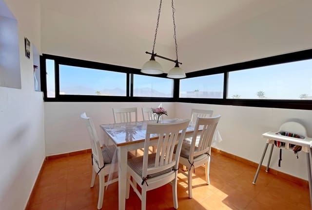 3 soveværelse Villa til salg i Playa Blanca, Yaiza med swimmingpool garage - € 545.000 (Ref: 8901324)