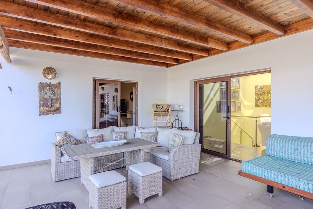 4 chambre Villa/Maison à vendre à Playa Blanca avec garage - 887 000 € (Ref: 8901505)