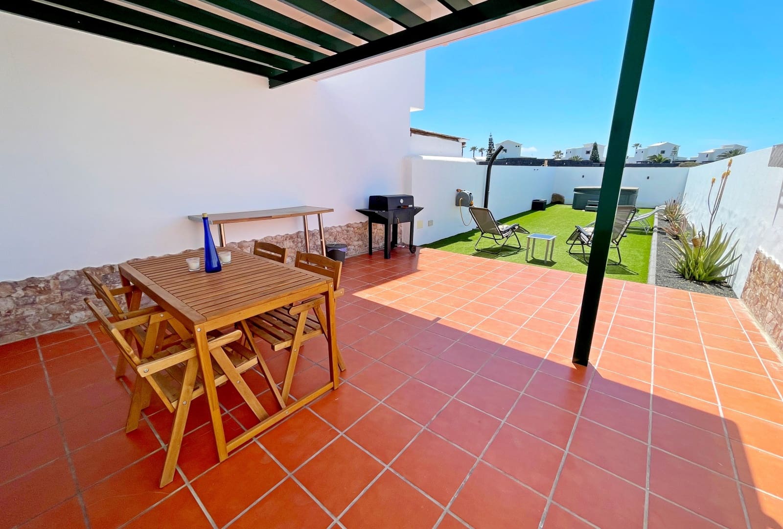 2 soveværelse Rækkehus til salg i Playa Blanca - € 299.000 (Ref: 8940745)