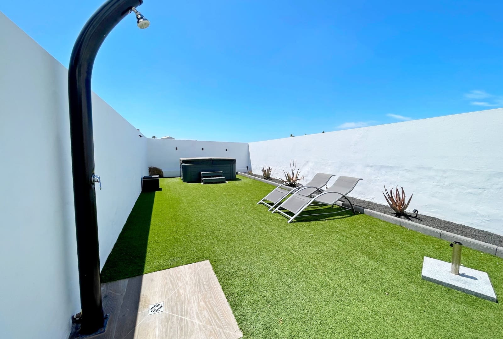 2 soveværelse Rækkehus til salg i Playa Blanca - € 299.000 (Ref: 8940745)