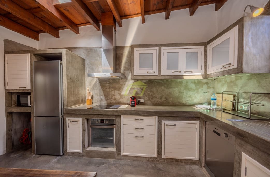 3 soveværelse Villa til salg i Los Valles med swimmingpool garage - € 775.000 (Ref: 8968740)