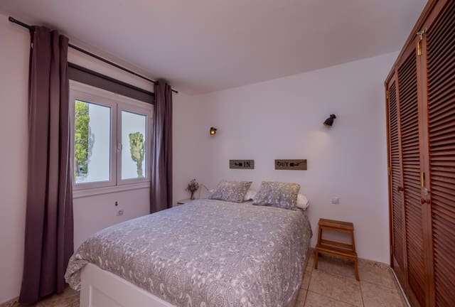 1 Zimmer Bungalow zu verkaufen in Playa Blanca, Yaiza mit Pool Garage - 200.000 € (Ref: 9001831)