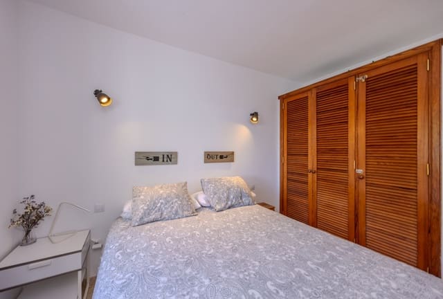 1 Zimmer Bungalow zu verkaufen in Playa Blanca, Yaiza mit Pool Garage - 200.000 € (Ref: 9001831)