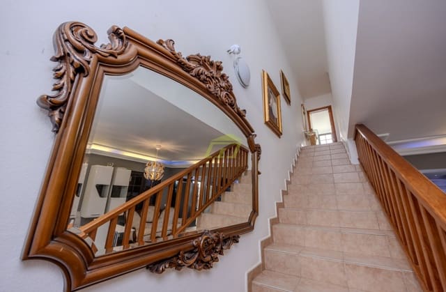 4 bedroom Townhouse for sale in Costa Teguise, Teguise - € 570,000 (Ref: 9004087)