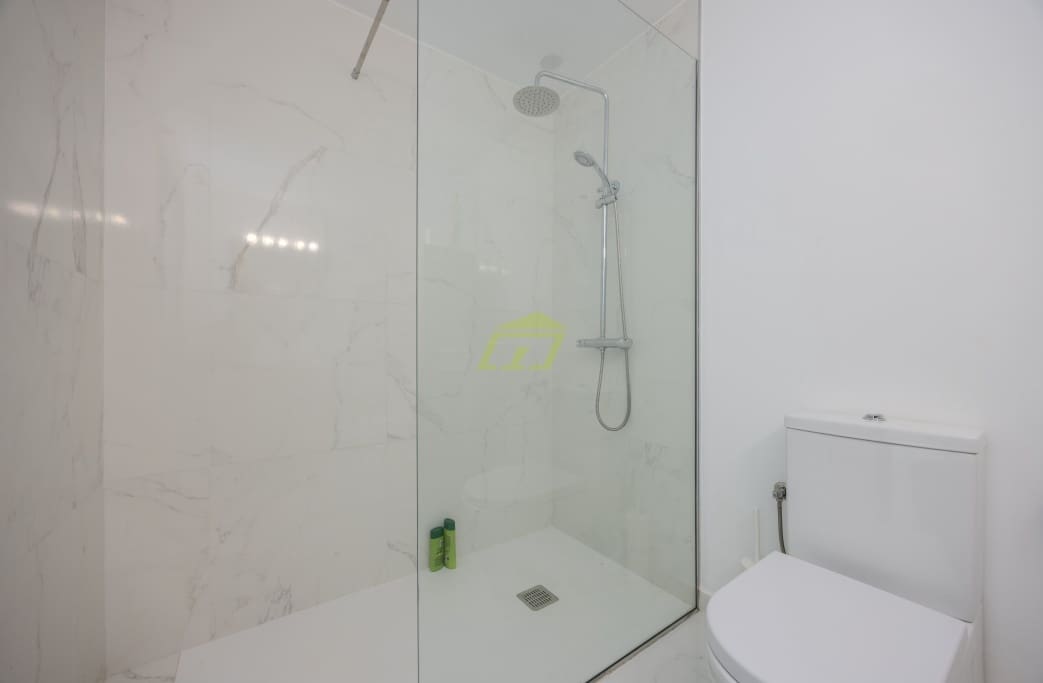 3 soveværelse Rækkehus til salg i Tabayesco med swimmingpool garage - € 650.000 (Ref: 9032732)