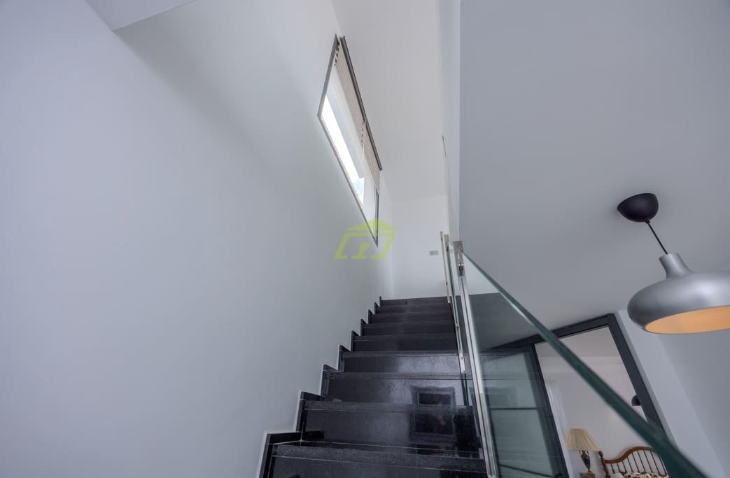 3 soveværelse Rækkehus til salg i Tabayesco med swimmingpool garage - € 650.000 (Ref: 9032732)