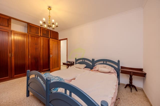 4 soveværelse Lejlighed til salg i Arrecife med garage - € 285.000 (Ref: 9074395)