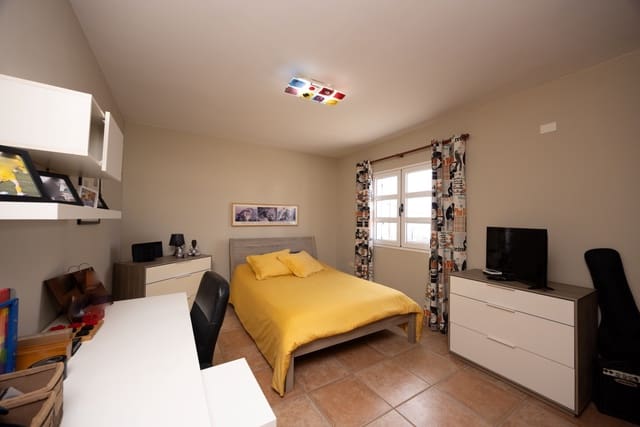 4 camera da letto Villa in vendita in Tías con piscina garage - 680.000 € (Rif: 9103853)