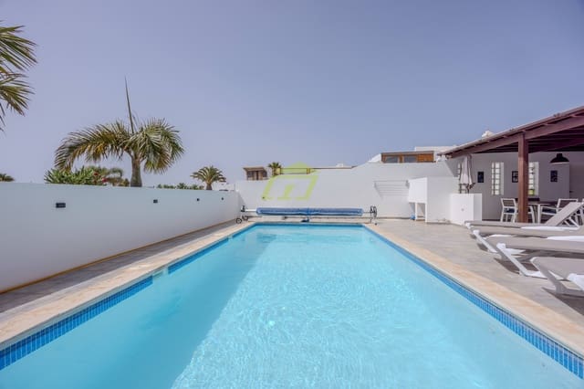 3 chambre Villa/Maison à vendre à Playa Blanca, Yaiza avec piscine garage - 549 000 € (Ref: 9131444)