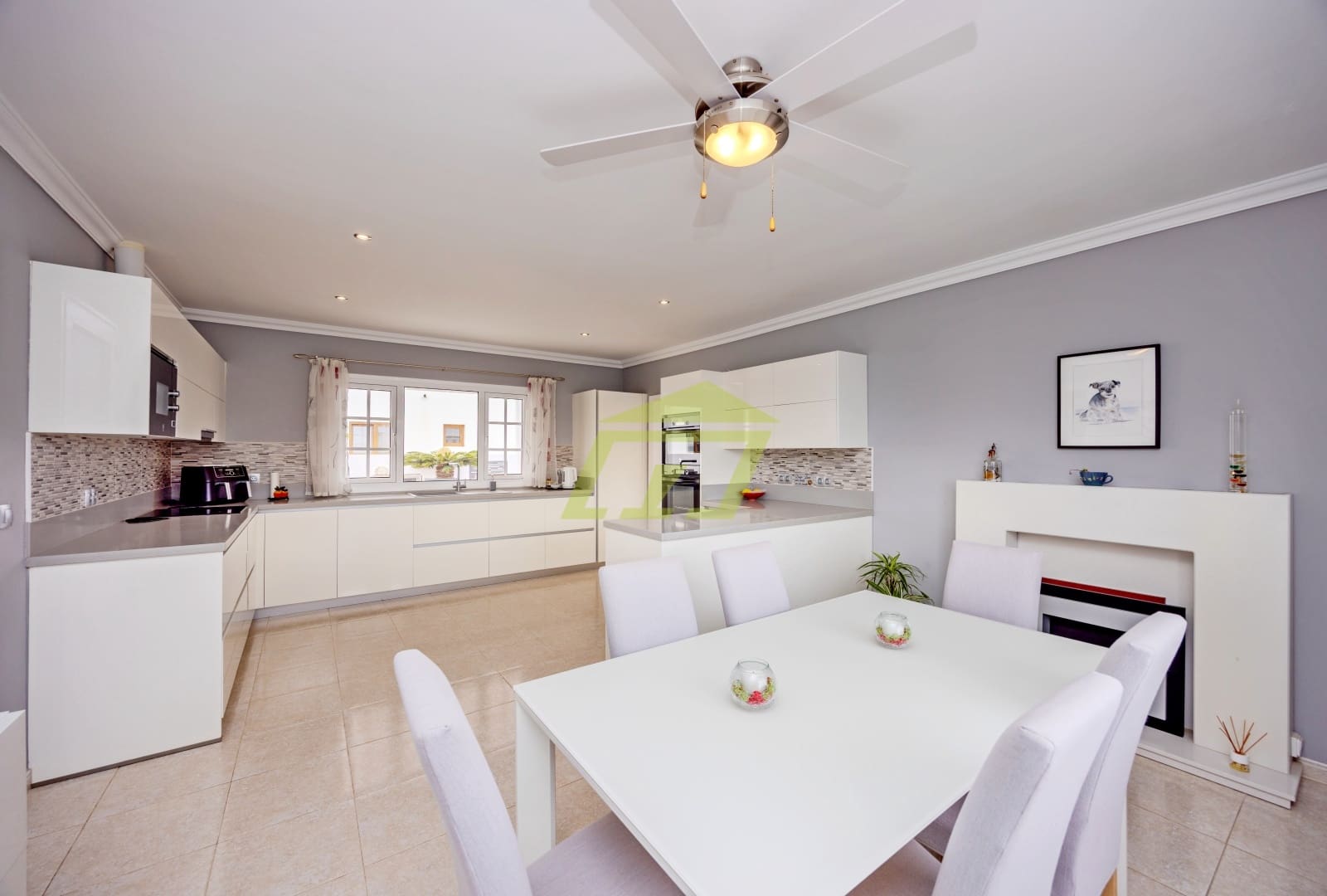 3 chambre Villa/Maison à vendre à Yaiza avec piscine garage - 565 000 € (Ref: 9142358)