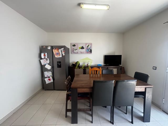 6 slaapkamer Rijtjeshuis te koop in San Bartolomé met garage - € 375.000 (Ref: 9151020)