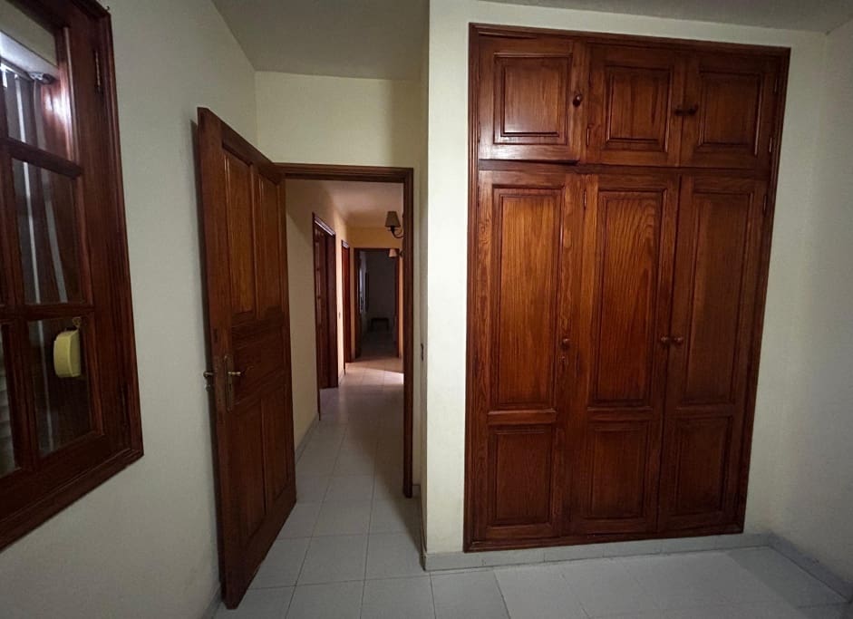 2 soveværelse Lejlighed til salg i Arrecife med garage - € 250.000 (Ref: 9161303)