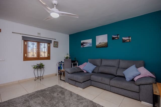 2 chambre Villa/Maison à vendre à Arrecife avec garage - 350 000 € (Ref: 9172420)