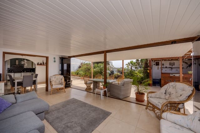 2 chambre Villa/Maison à vendre à Arrecife avec garage - 350 000 € (Ref: 9172420)